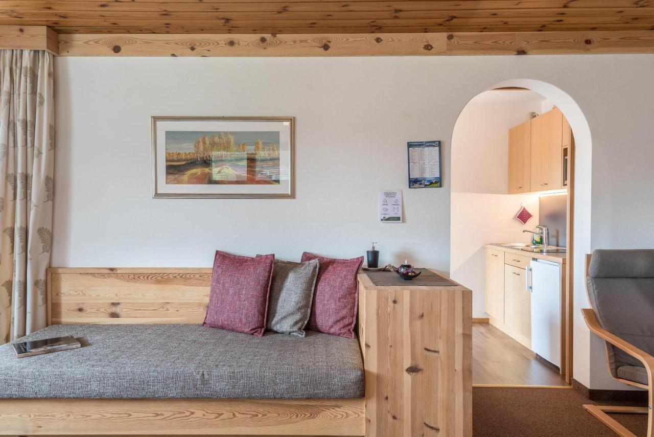 Apartamento Haus Sonnegg Sonnenuntergang Laion Exterior foto